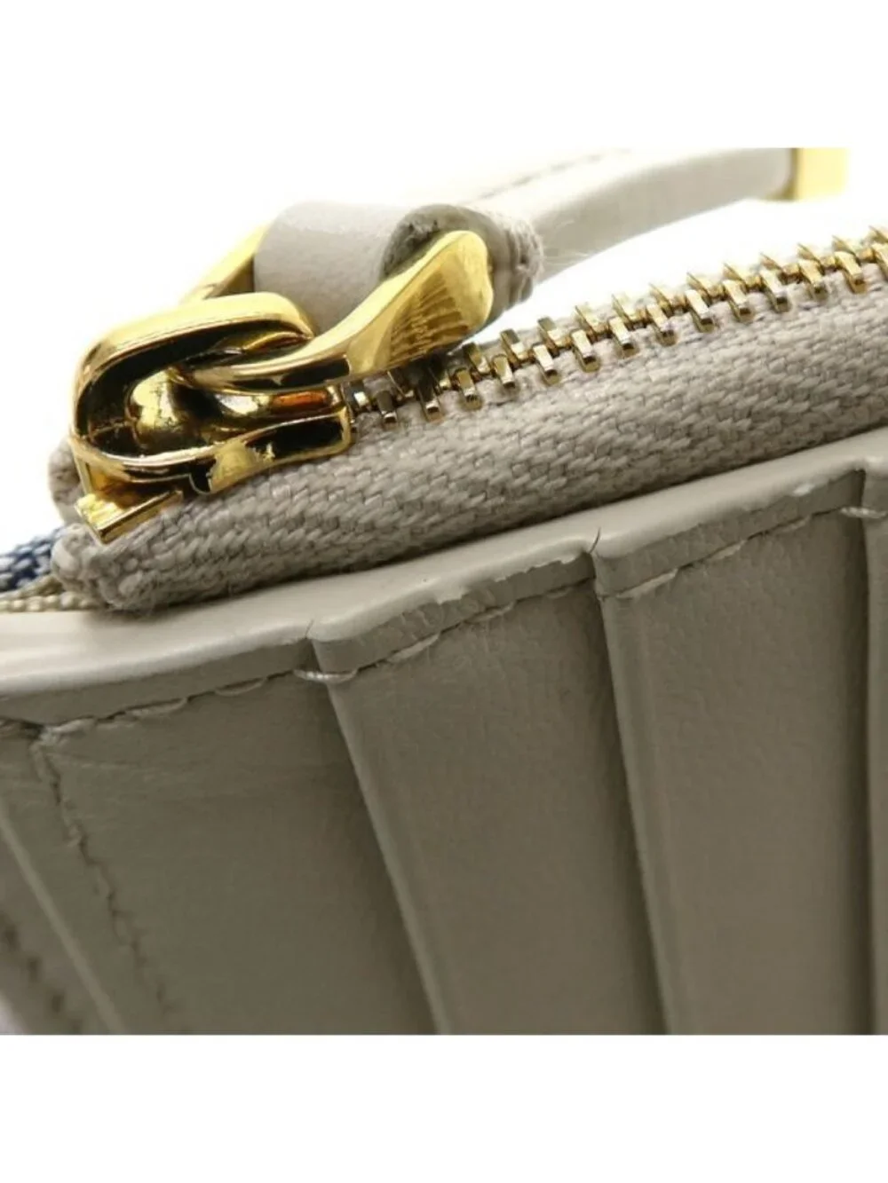 Dior 30 Montaigne Dahlia Wallet Handbag - Picture 4 of 9